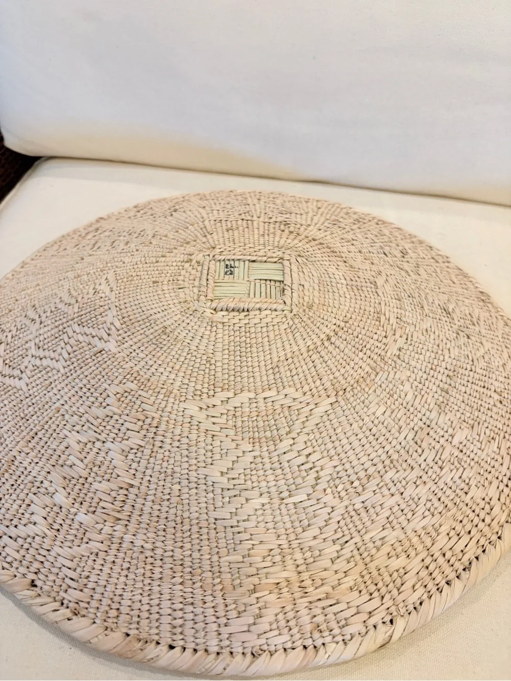 NEW Simple Africa Woven Basket. Made by the Binga people of Zambia/Zimbabwe